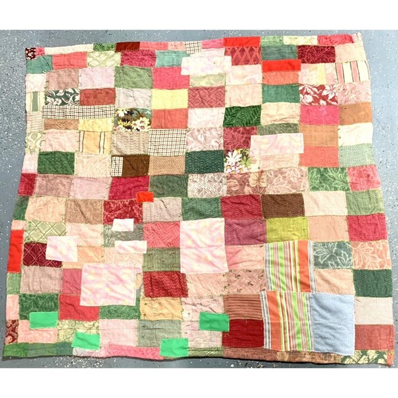 Vintage Quilt72” X 64” Hand Stitched Patchwork Excellent Cond. Red & Green